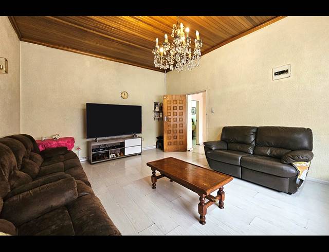 10 BEDROOM HOUSE FOR SALE IN FORDSBURG